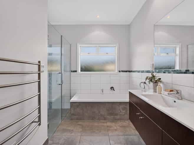 162 Guppy Road, Taradale