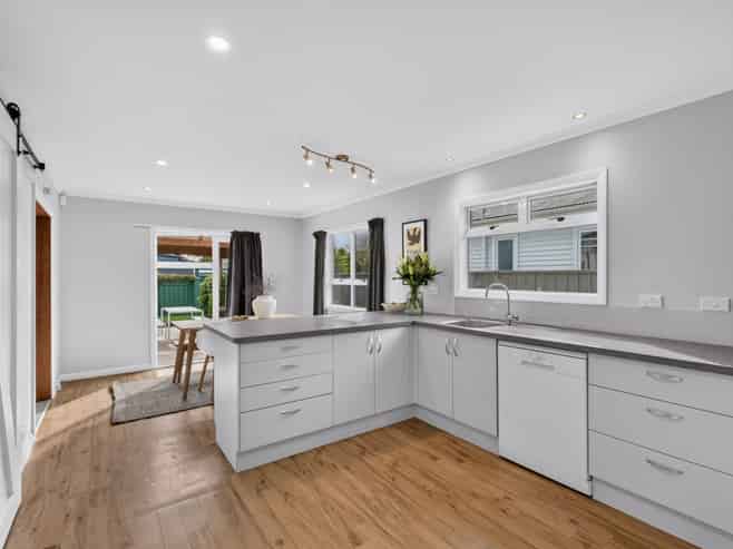 162 Guppy Road, Taradale