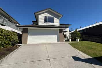 17C The Glade  North, Pukekohe