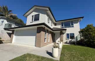 17C The Glade  North, Pukekohe