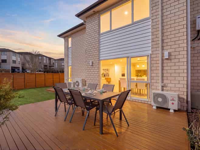 28 Sohlue Place, Oteha