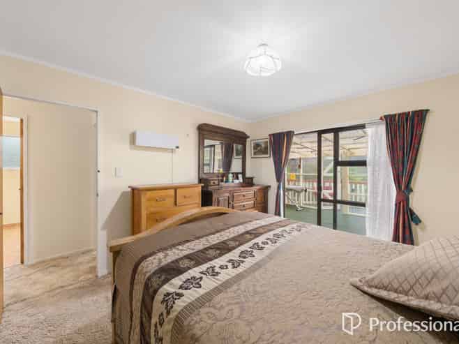 135 Holborn Drive, Stokes Valley