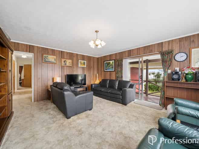 135 Holborn Drive, Stokes Valley