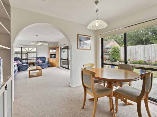 2/28 Gills Avenue, Papakura