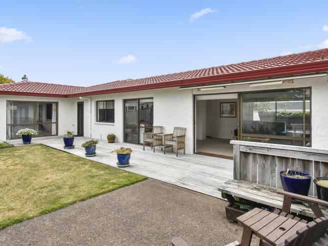 2/28 Gills Avenue, Papakura
