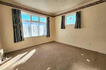 866 State Highway 7, Dobson