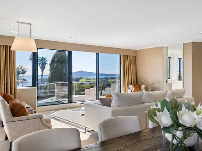3/10 Sudeley Street, Orakei