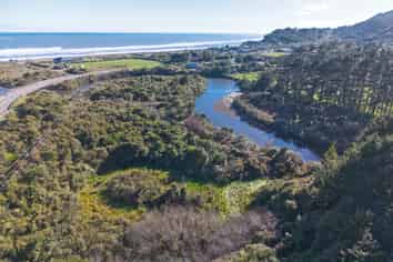 980 State Highway 6, Rapahoe