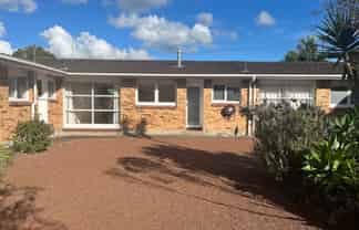 12/21 Ruarangi Road, Mount Albert