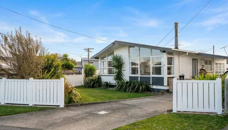 11 Rotoiti Street, Tahunanui