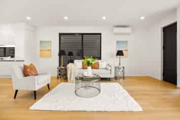 6 Tikati Rise, Long Bay