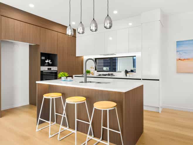 6 Tikati Rise, Long Bay