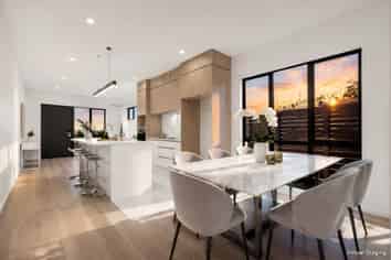 17 Greenbrier Street, Westgate