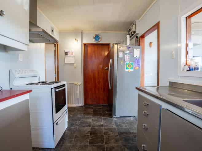 15 De Carle Street, SAINT KILDA