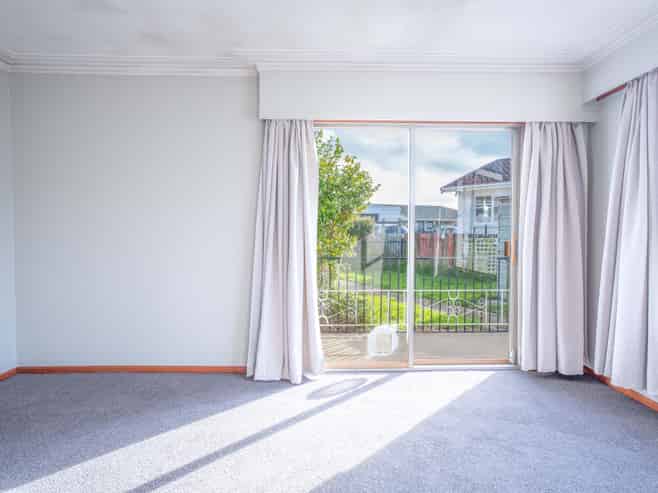 190C Bay View Road, SOUTH DUNEDIN