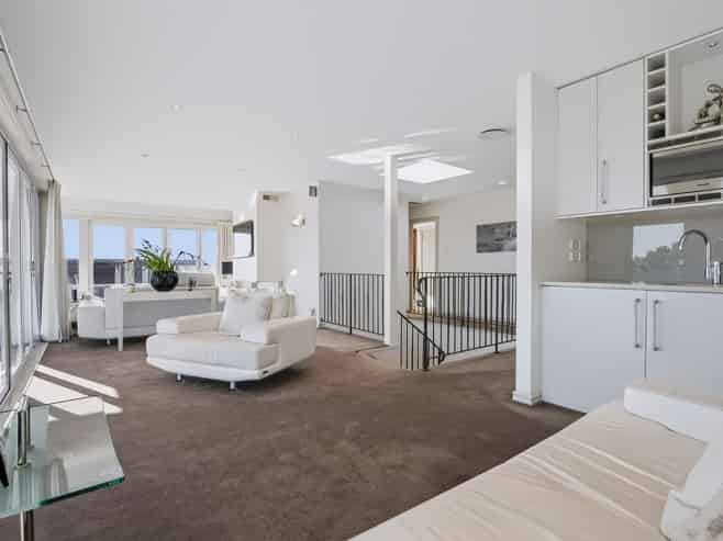 Auckland - Address withheld