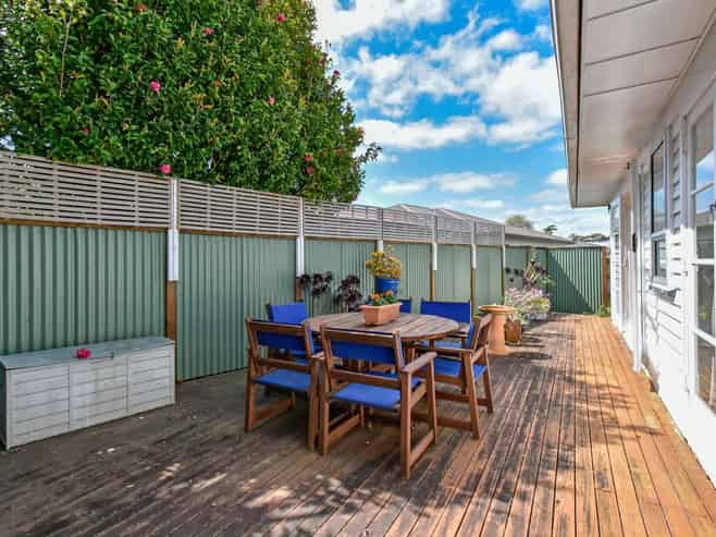 2 Valentine Street, Papakura