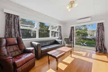 71 Awaroa Road, Helensville