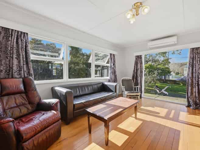 71 Awaroa Road, Helensville