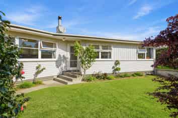 71 Awaroa Road, Helensville