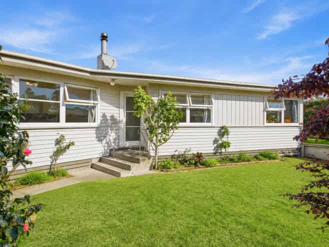 71 Awaroa Road, Helensville