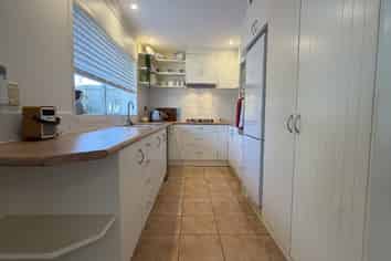 Villa 8/4B The Esplanade, Tairua