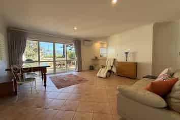 Villa 8/4B The Esplanade, Tairua