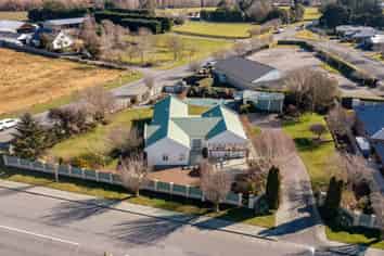 1 Farm Road, Allenton