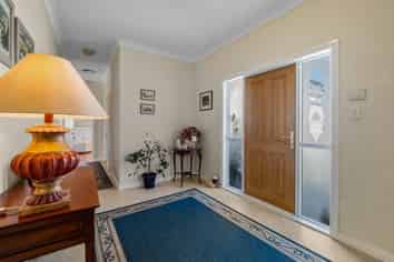 1 Farm Road, Allenton