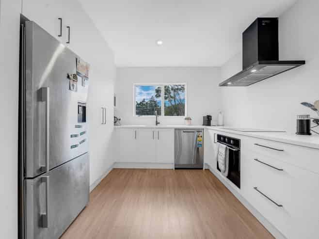 2/125 Beach Haven Road, Beach Haven
