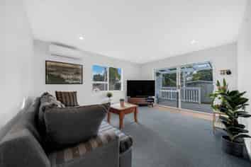 2/125 Beach Haven Road, Beach Haven