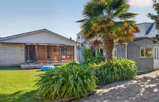 2/7 Pomelo Road, TE ATATU SOUTH
