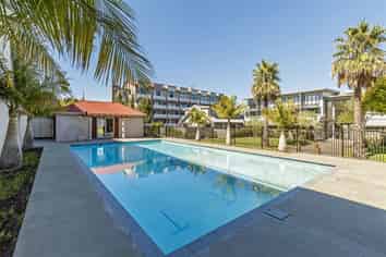 14b/30 Westward Ho, Glen Eden