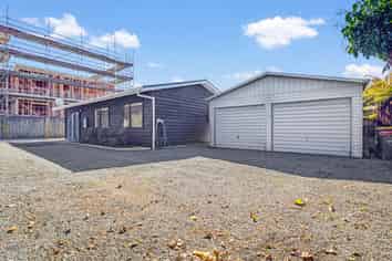 121A Lake Road, Koutu