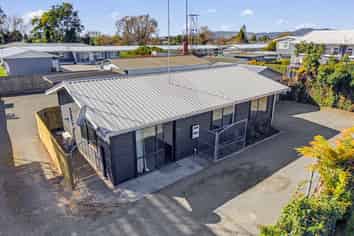 121A Lake Road, Koutu