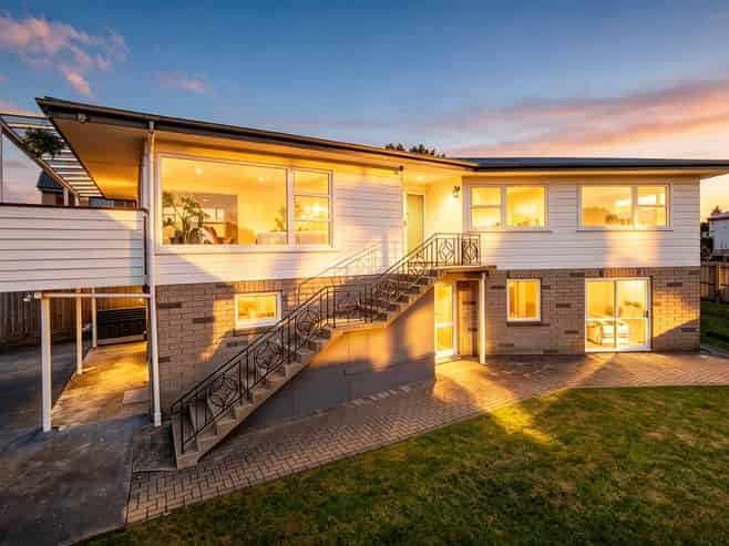 11 Tania Place, Blockhouse Bay