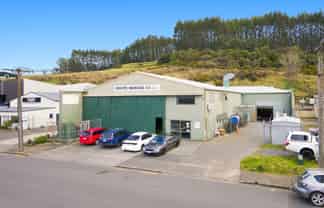 Functional Freehold Purchase Opportunity