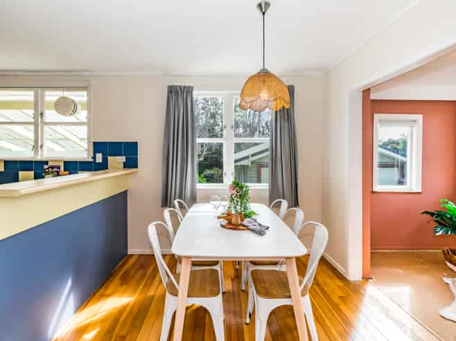 53 Gray Avenue, Paraparaumu Beach