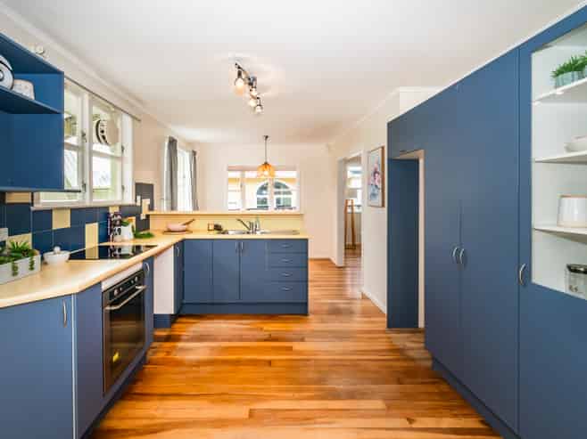 53 Gray Avenue, Paraparaumu Beach