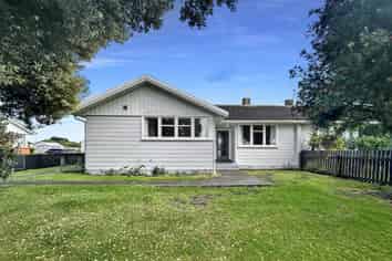 67 Titoki Street, Castlecliff
