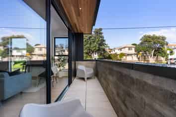 4/37 Bay Street, Red Beach