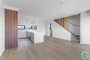 3/37 Bay Street, Red Beach