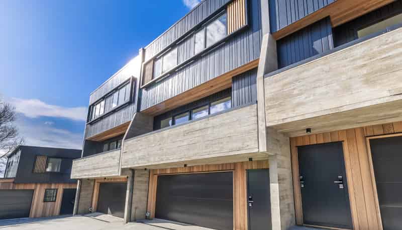 3/37 Bay Street, Red Beach