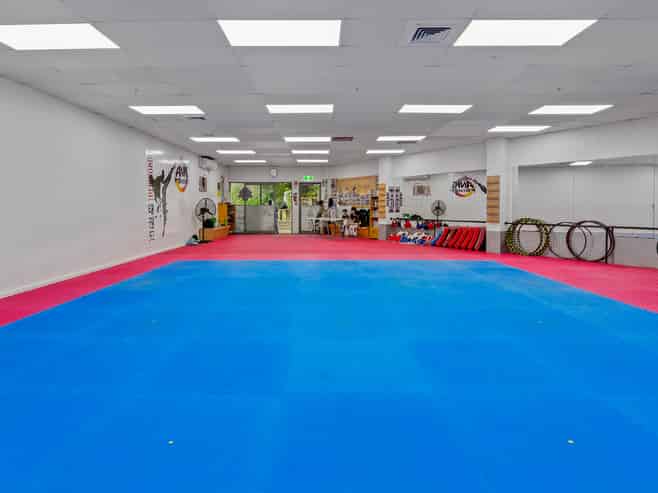 Versatile Retail Offering - Sale/Lease