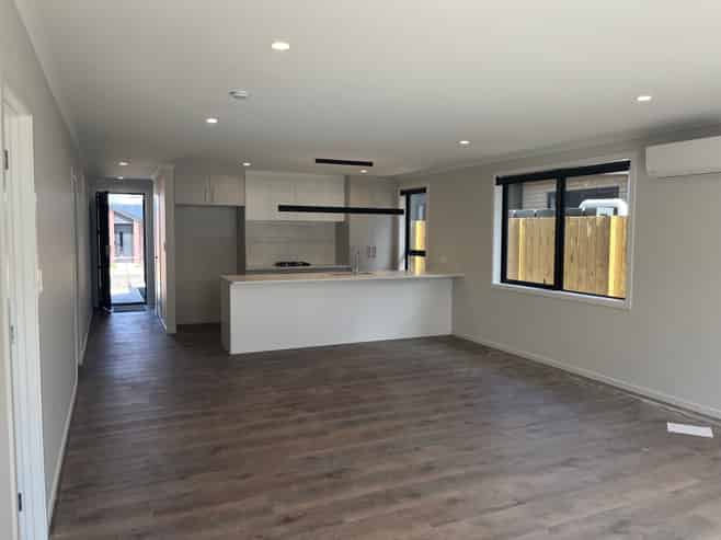 19 Waruhia Crescent, Rototuna North