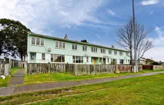 477 - 479A Yarrow Street, Glengarry
