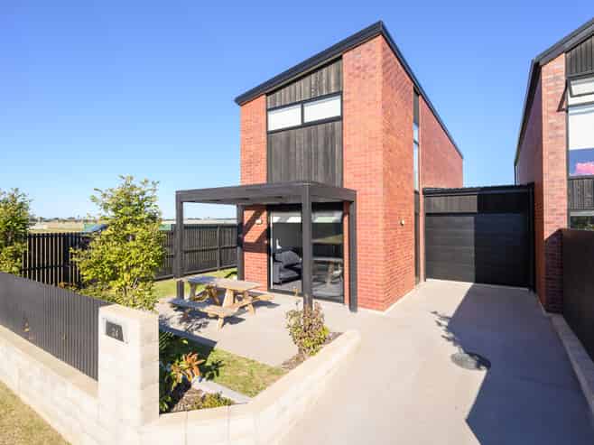24 Atutahi Lane, Papamoa