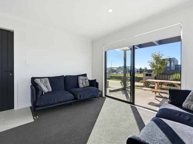 24 Atutahi Lane, Papamoa