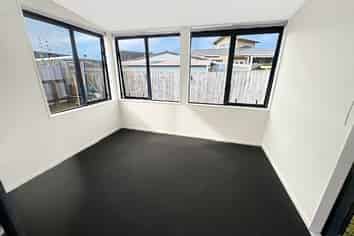 37 Ruanui street, Himatangi Beach