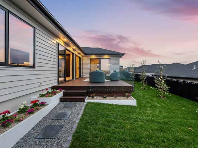 6 Lambert Road, Milldale